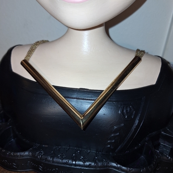 Brand Unknown Jewelry - Gold V Layer Chain Necklace
